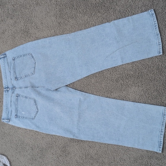 LOFT Light Wash Straight Leg Jeans size 14 - Picture 11 of 12